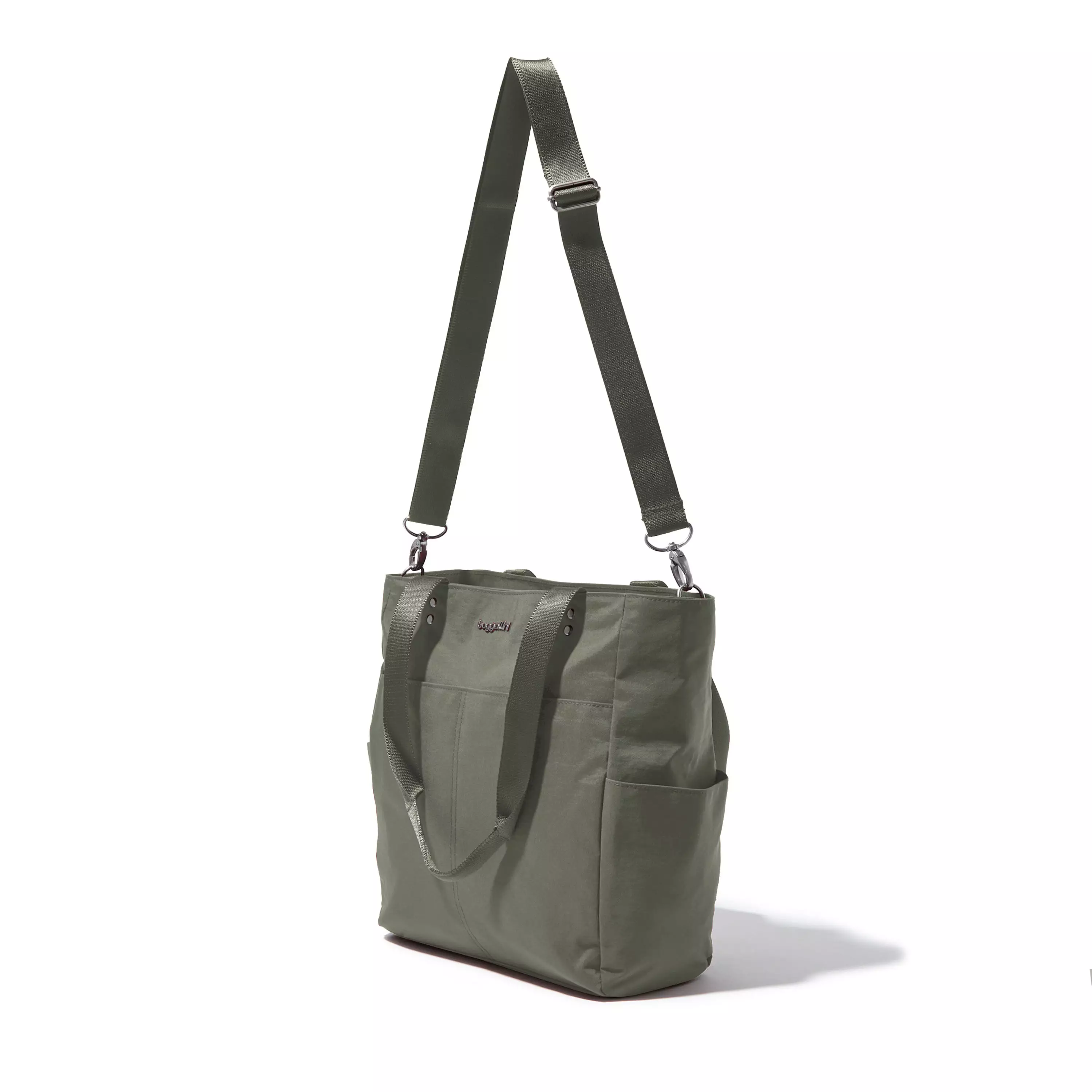 True Classic Daily Tote