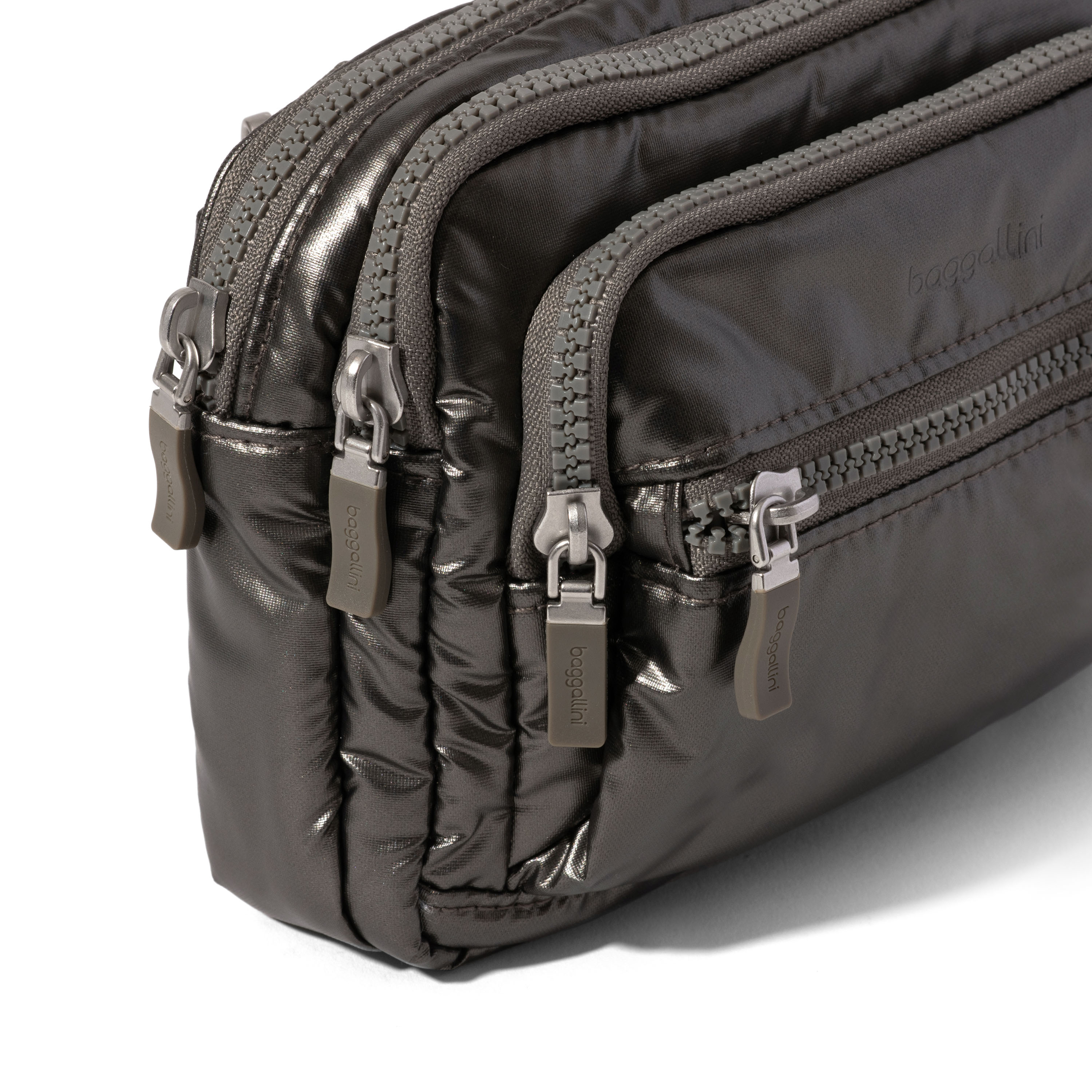 Legacy Triple Zip Bagg