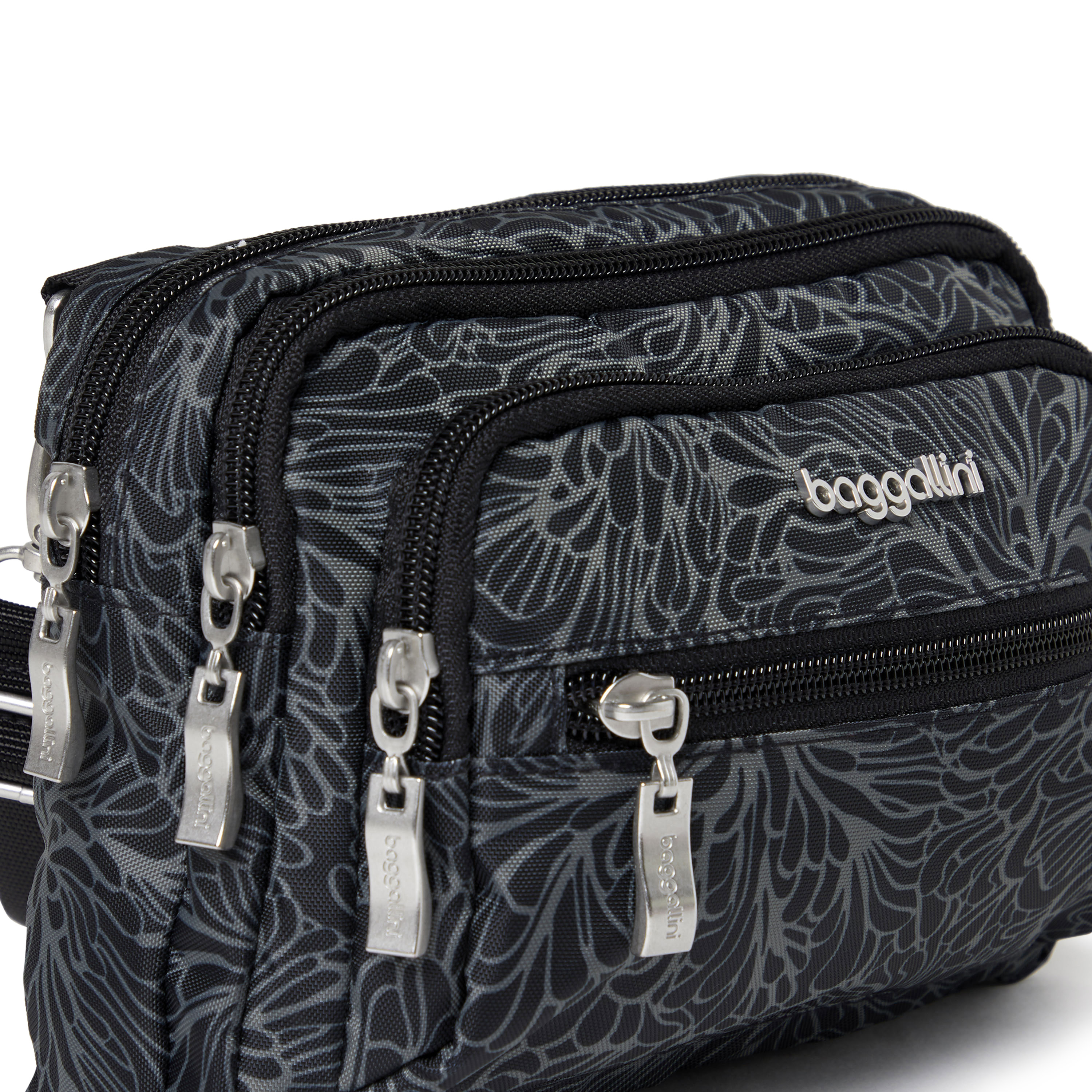 Legacy Triple Zip Bagg