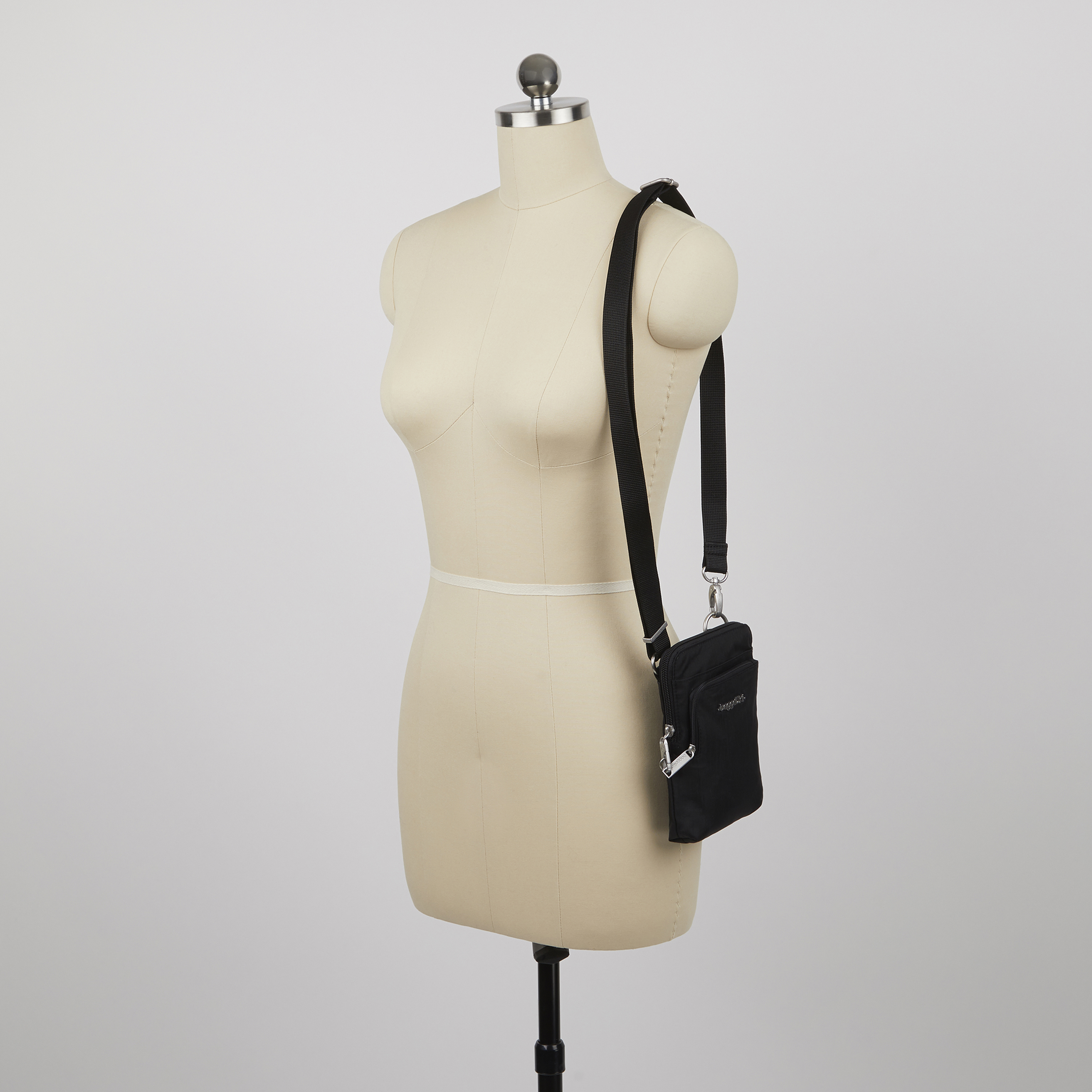 Securtex® Classic Anti-Theft Activity Crossbody Bag