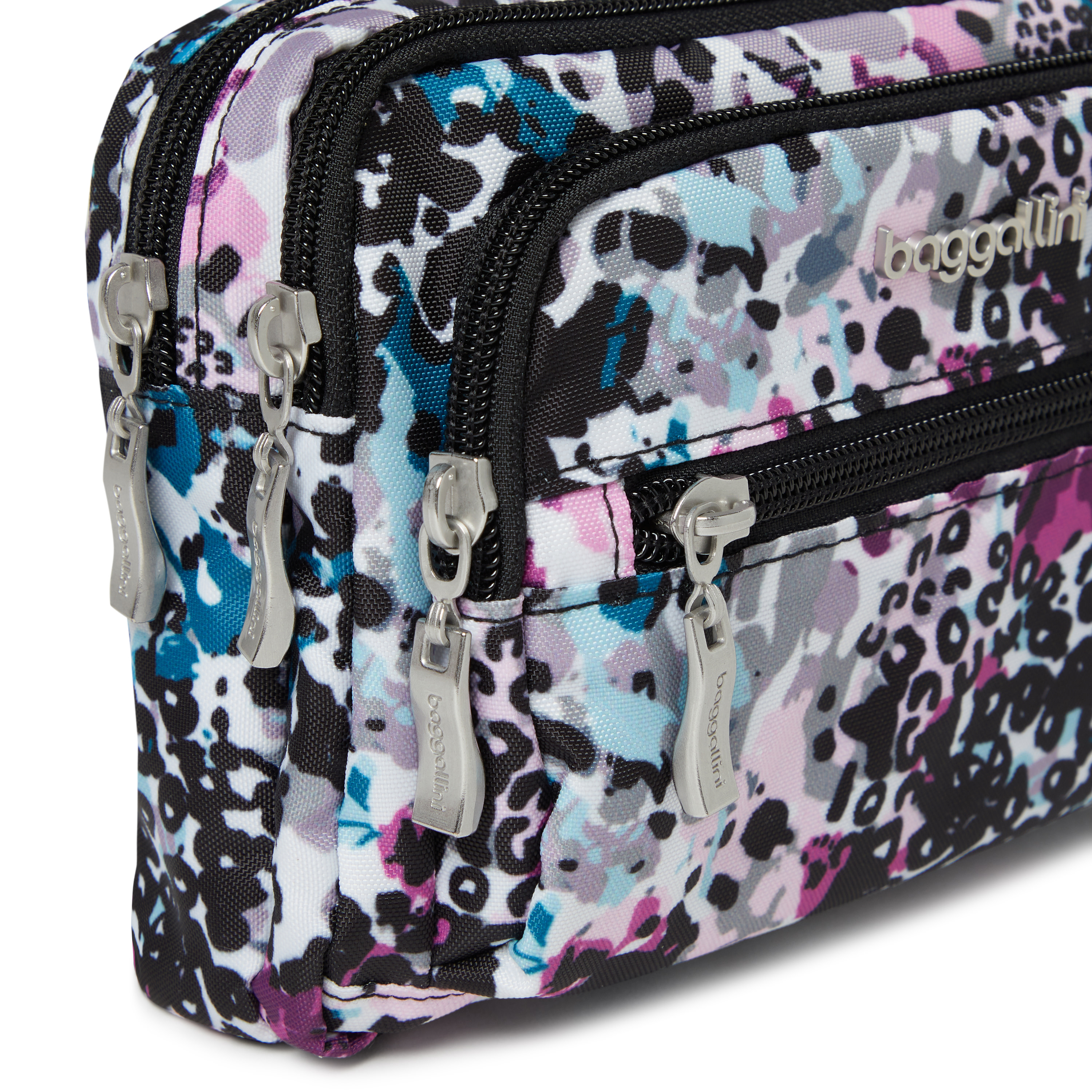 Legacy Triple Zip Bagg