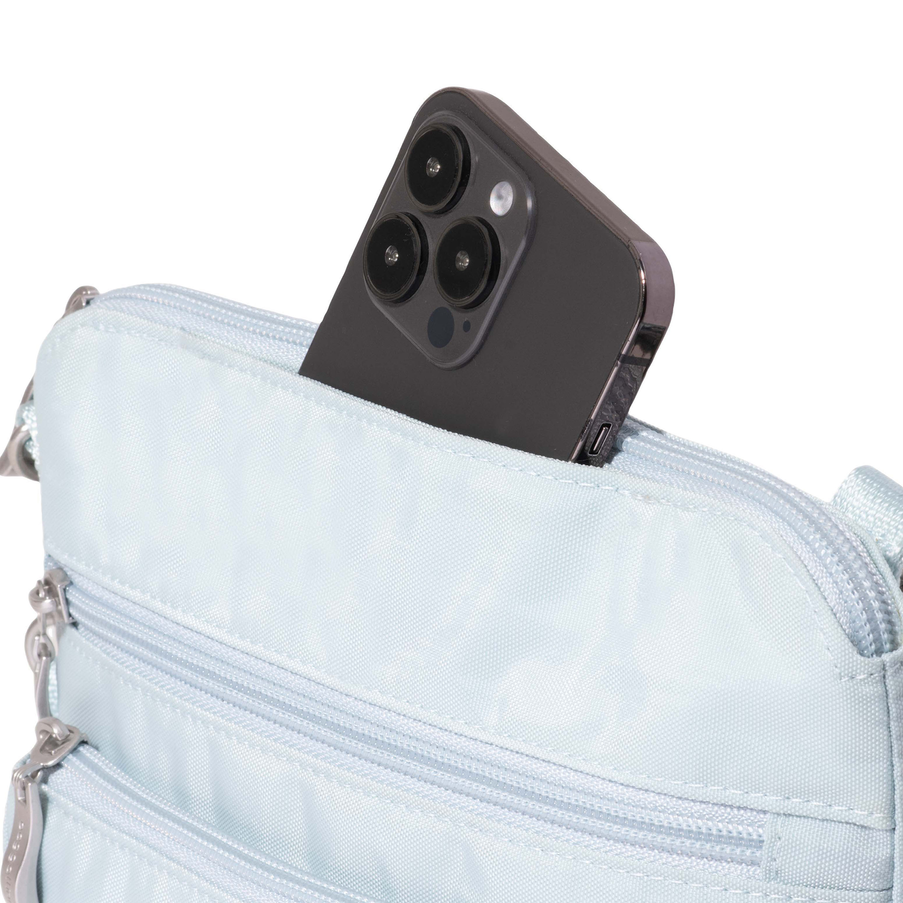 Modern Everywhere Pocket