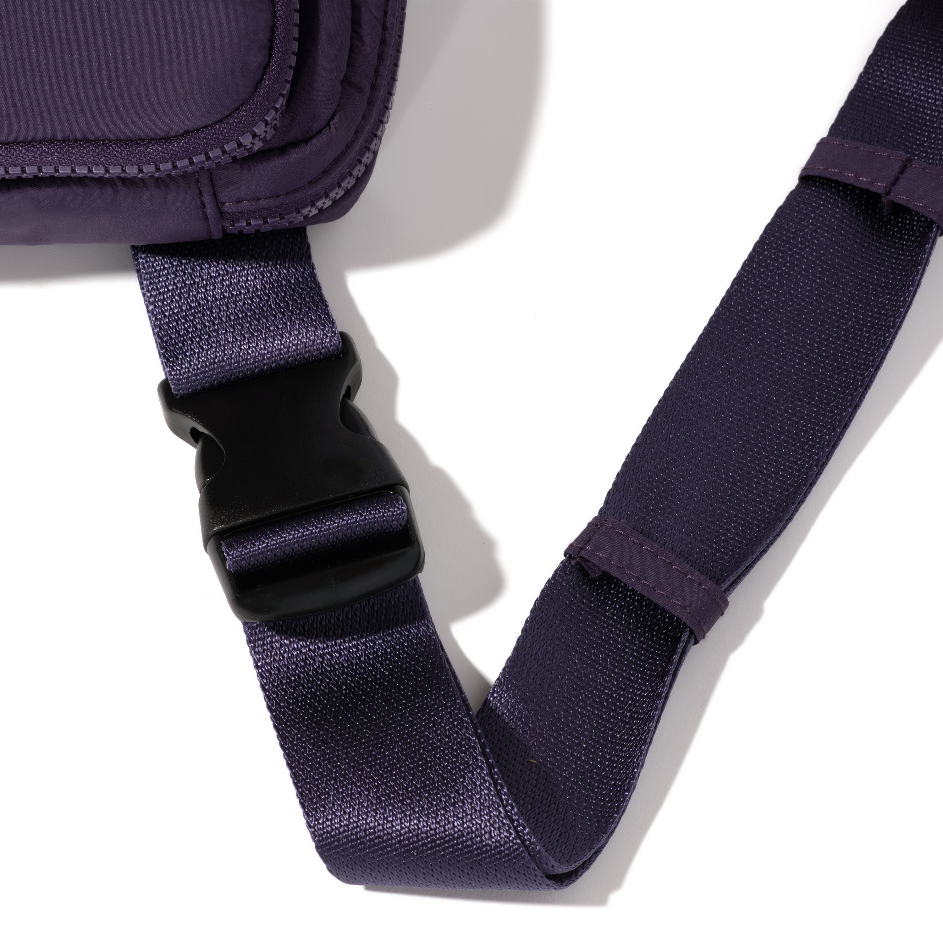 True Classic Belt Bag Sling