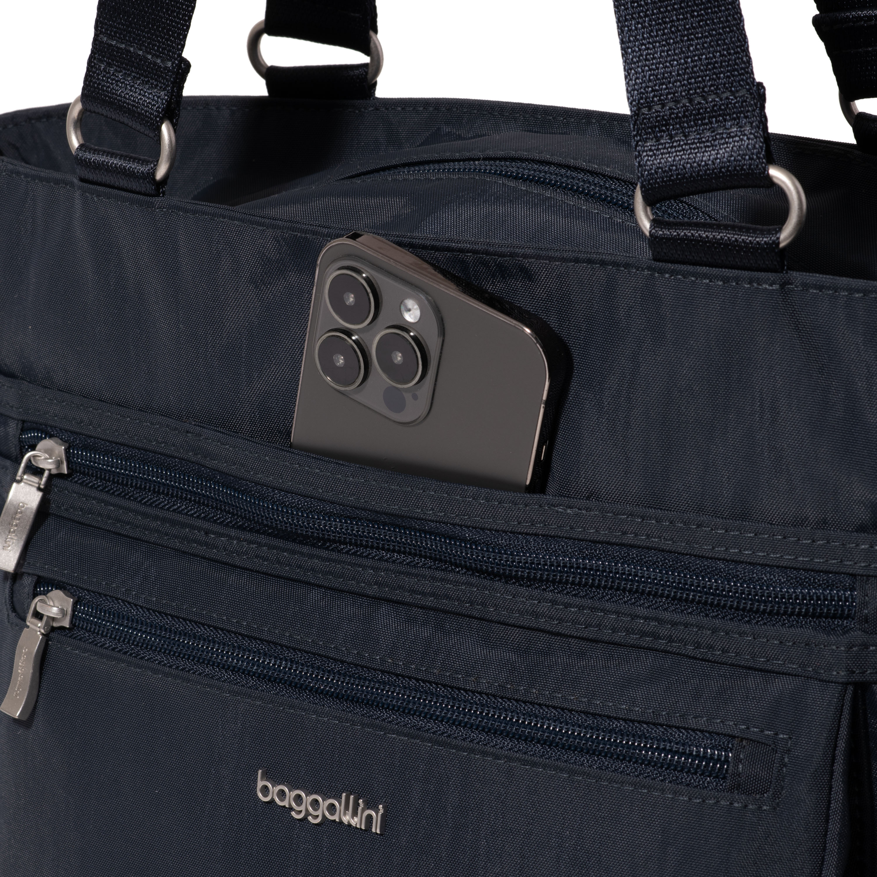 Modern Everywhere Everyday Shopper