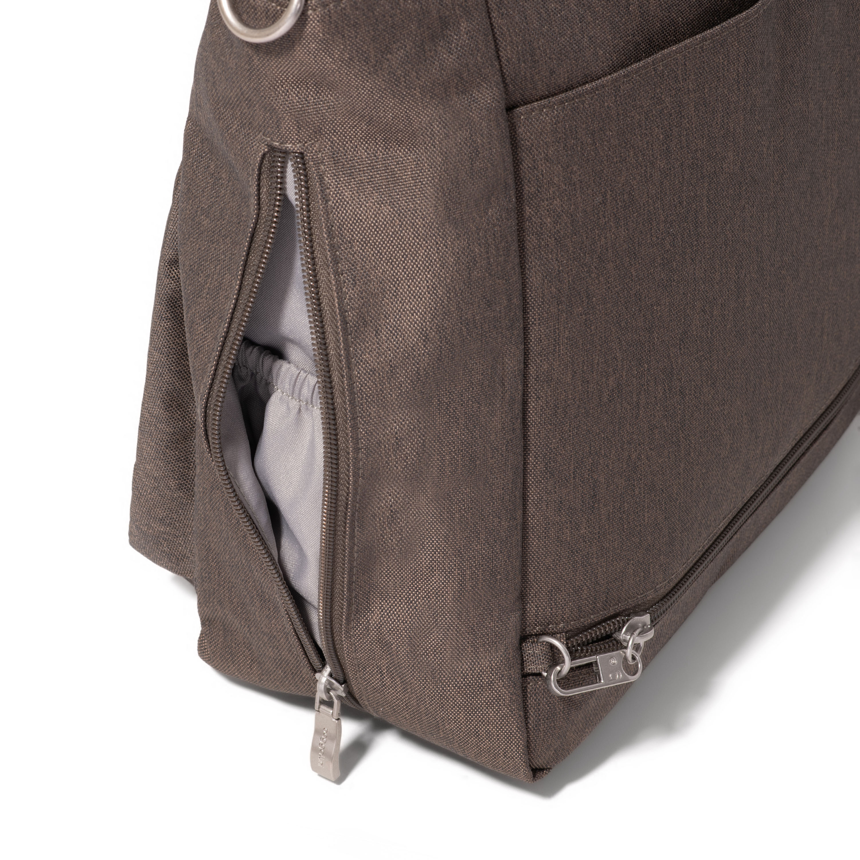 Modern Everywhere Everyday Shopper
