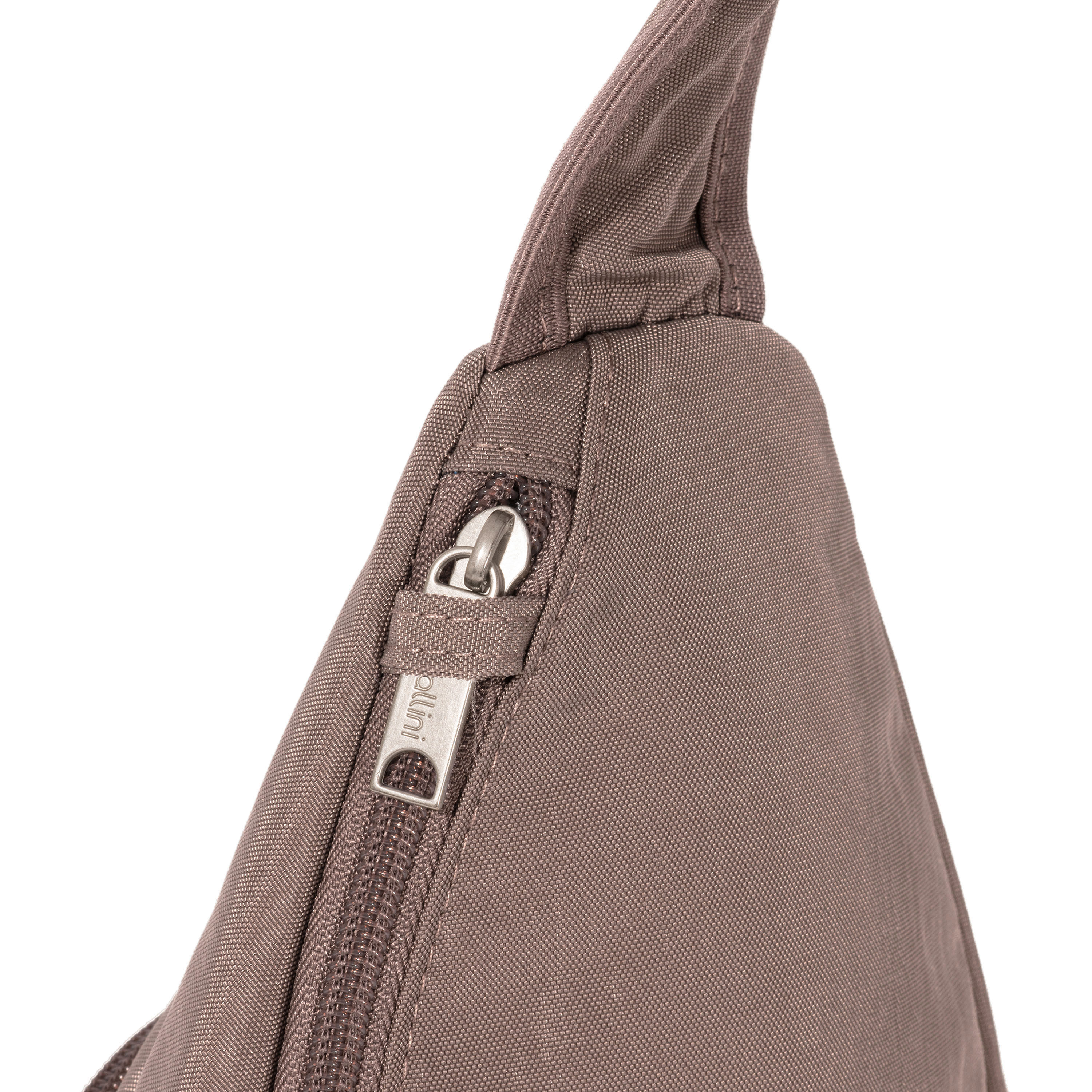 Securtex® Classic Anti-Theft Daytripper Sling Bag