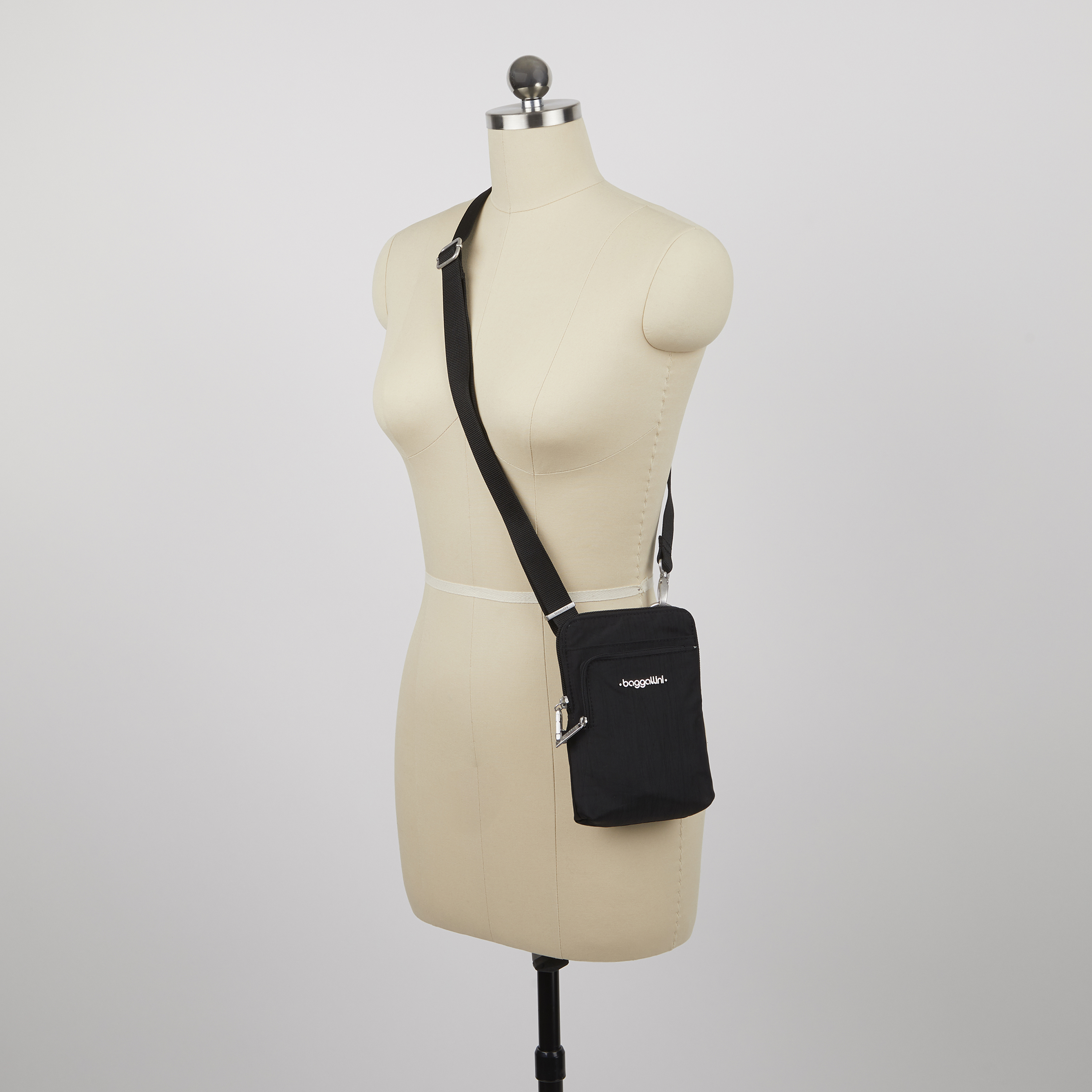 Securtex® Classic Anti-Theft Activity Crossbody Bag